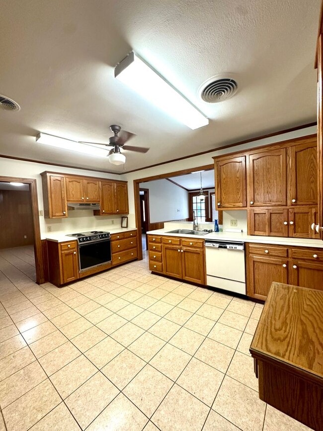 Photo - Charming 3-Bedroom, 2-Bathroom, 2,200 Sq. ...