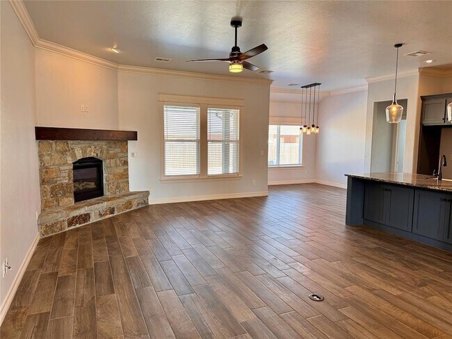 Photo - 8409 NW 133rd St