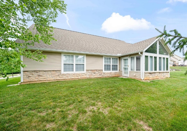 Photo - Arbor Ridge: 3 Bedroom, 2 Bath - Available Now!