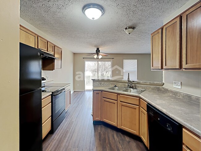 Photo - 7276 Burlat Ln