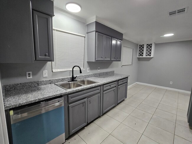 Photo - 12315 Barbizon Dr