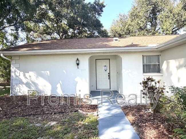 Photo - 3371 Brodie Way