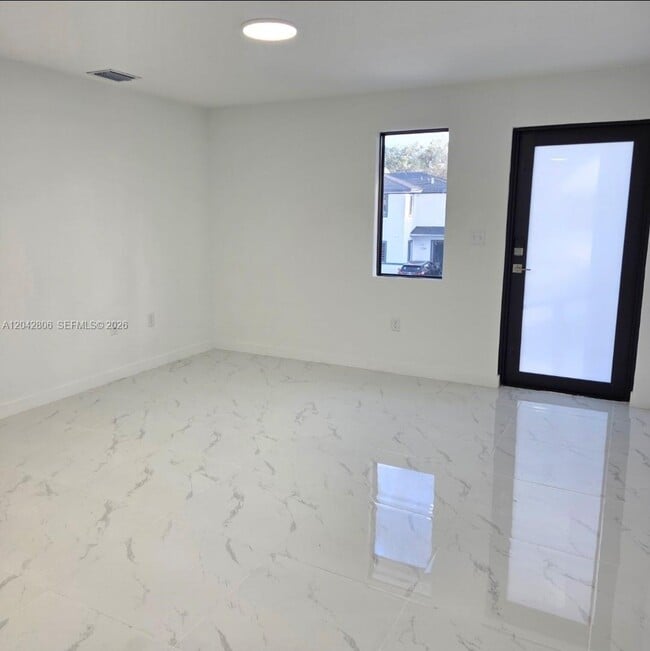 Photo - 2729 NW 44th St
