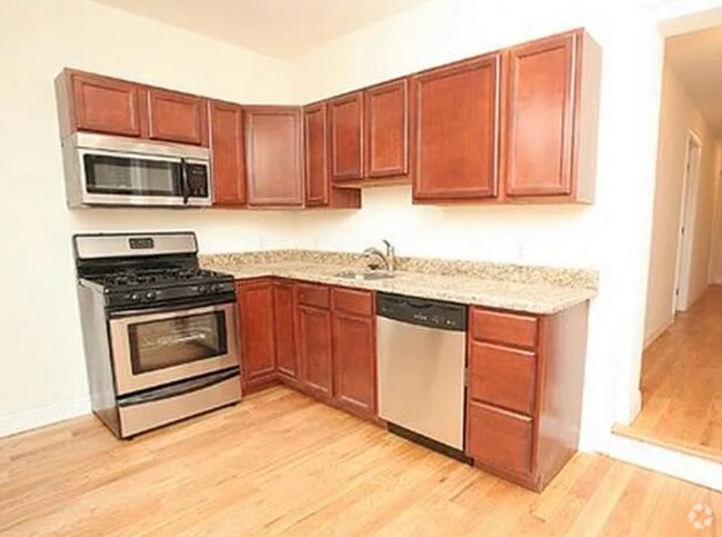 Building Photo - Newly Renovated Apartment in Brewerytown Unit A