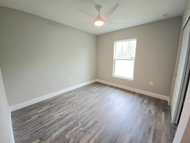 Photo - 13 Pine Radial Dr