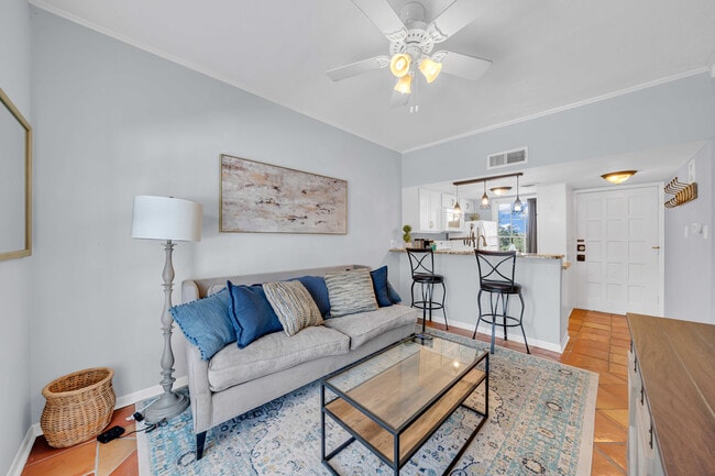 Photo - 66 Brees Blvd Unidad 64 Rental