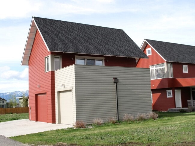 Photo - 3123 Foxtail St Unit #B