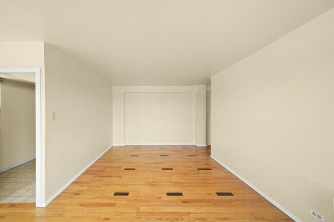 Photo - 2610 W Balmoral Ave Unit 501