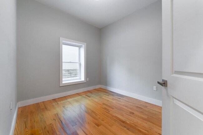 Photo - 62 Newkirk St Unit 3C