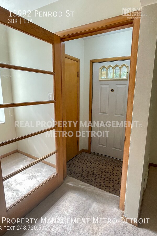 Photo - 13992 Penrod St