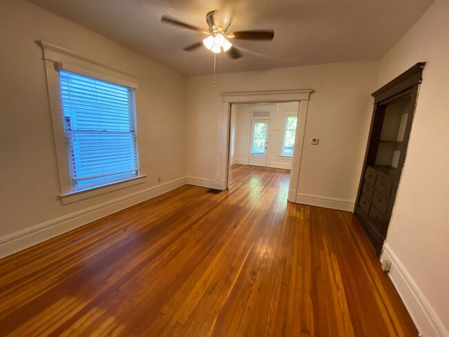 Photo - W Blake Ave 49-51 WR Unit 51