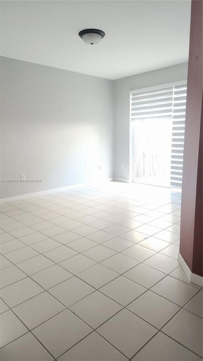 Photo - 2715 SE 15th Pl