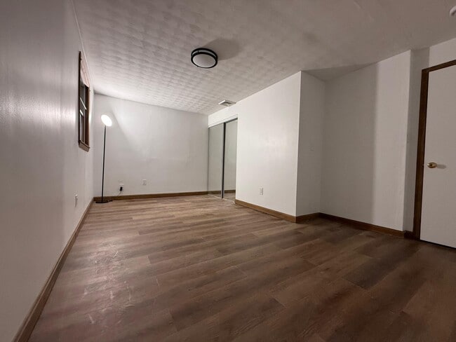 Photo - 55 N Belgian Rd