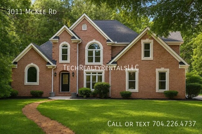 Building Photo - 3011 McKee Rd