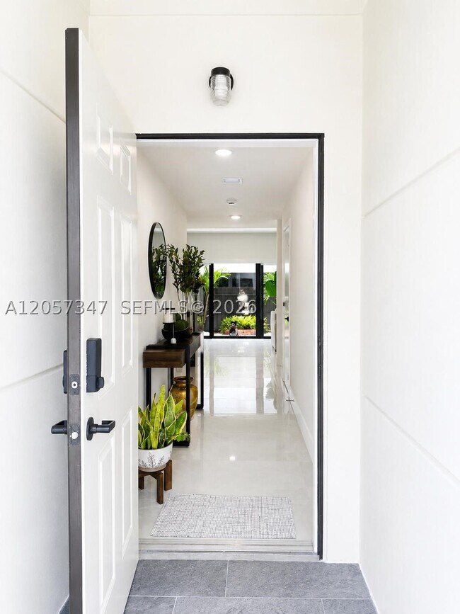 Photo - 1360 NW 2nd St