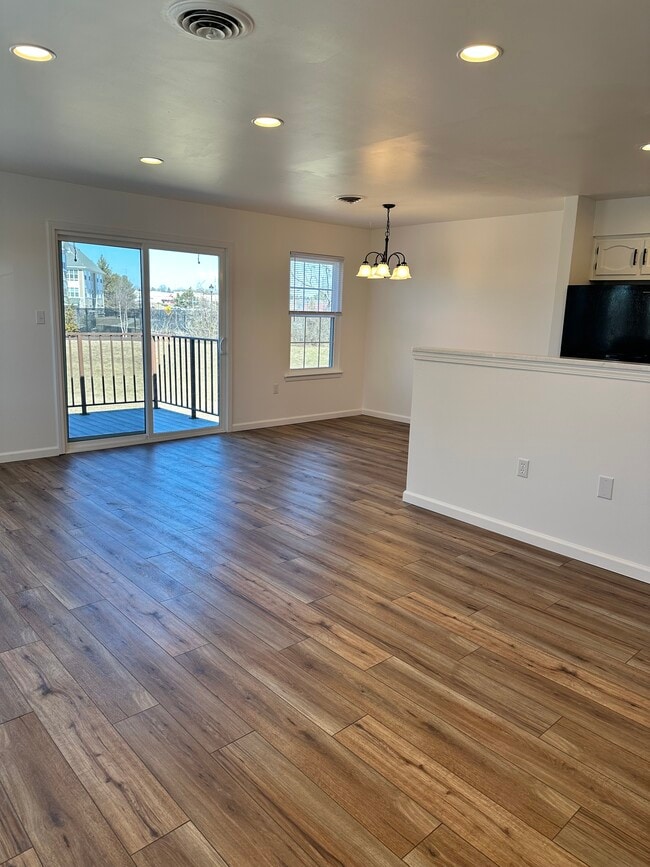 Living room - 7044 Basswood Rd Unit Basswood road