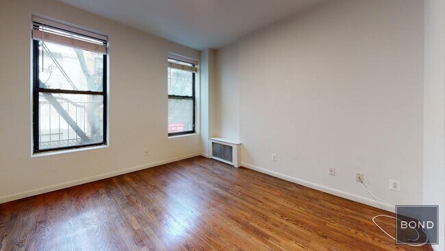 Building Photo - 216 E 85th St Unit 2B Rental