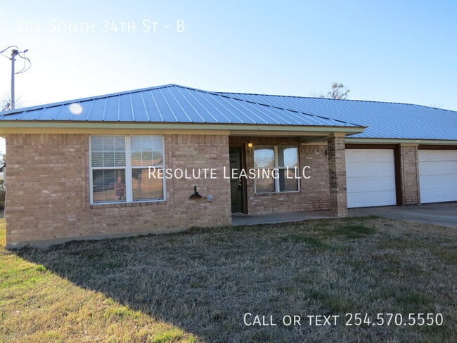 Building Photo - 204 S 34th St Unit B