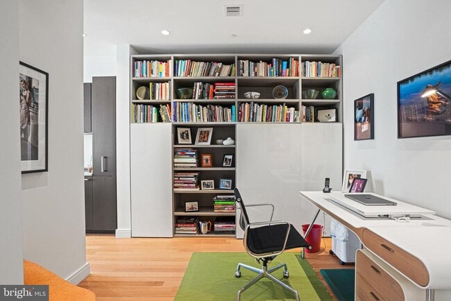 Photo - 1177 22nd St NW Unit 8J