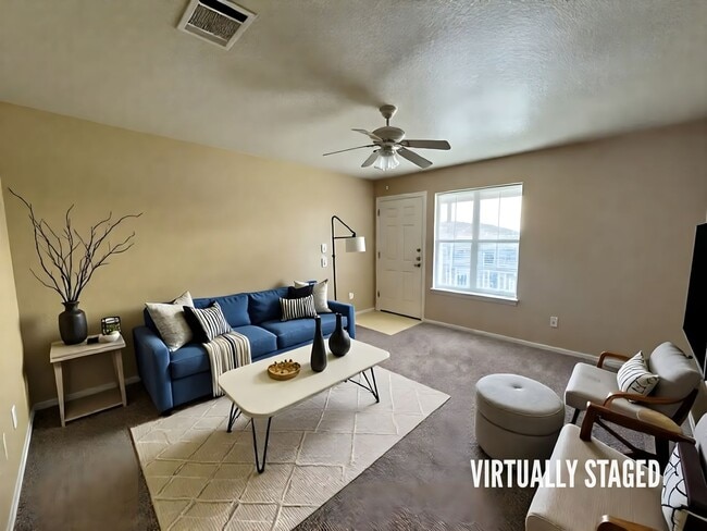 Photo - 3301 Hereford Ln Unit Apt C