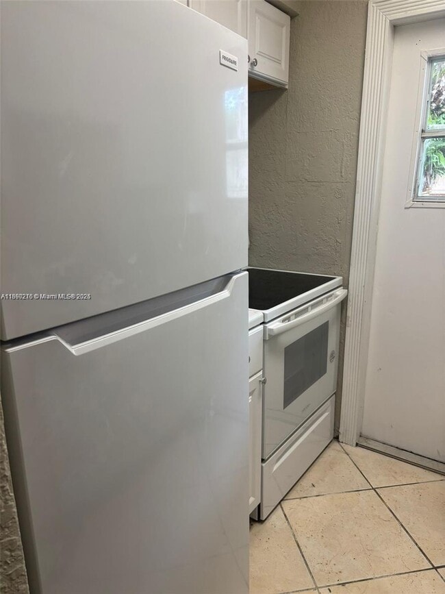 Photo - 2750 Pierce St Unit 3