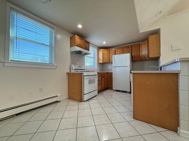 Photo - 51 Schneider Ave Unit 2A