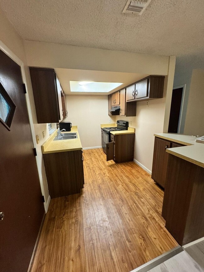 Photo - 4460 NE 25th Ave