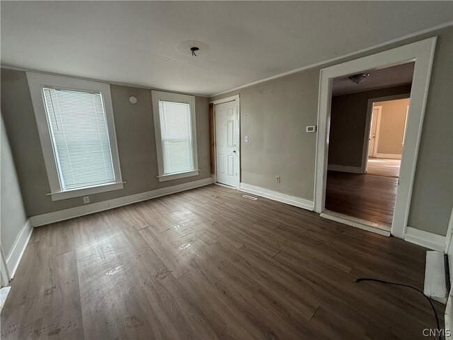 Photo - 135 Culbert St