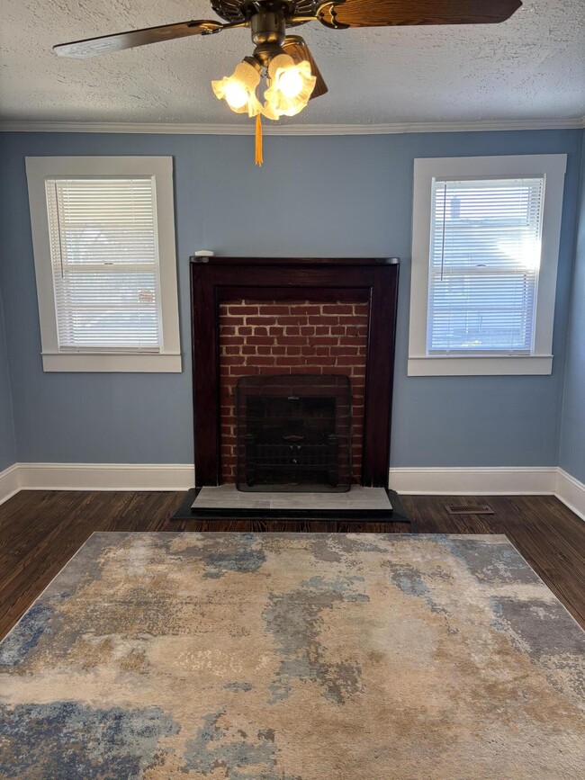 Photo - 107 Orange St