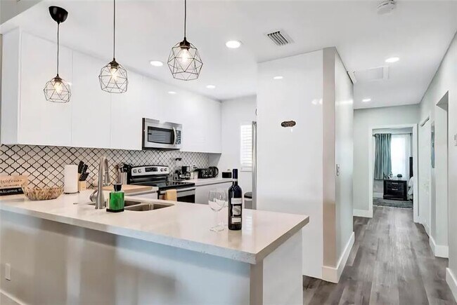 Photo - 2413 SW 58th Manor