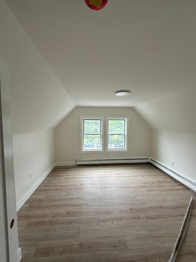 Building Photo - 805 Blue Hill Ave Unit 3