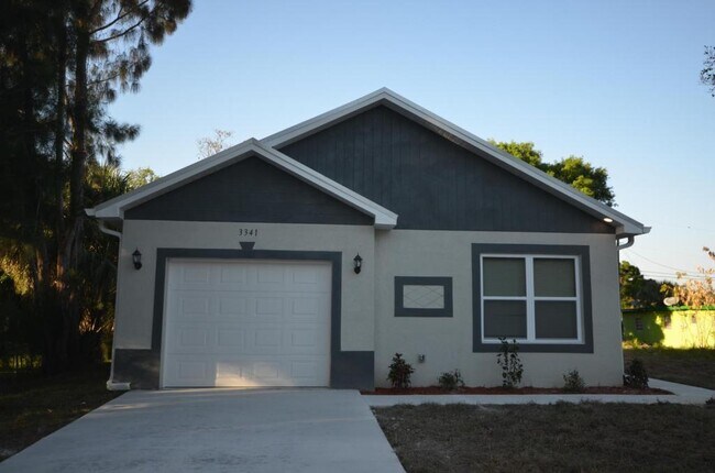 Photo - 3341 Willard St