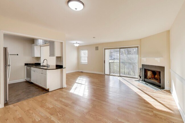 Photo - FRESH & READY -- Elegant 3 bedroom, 2.5 bath - 2 Level Condo!