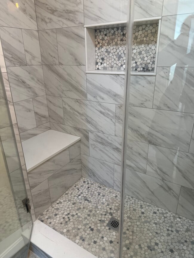 Photo - 162 Centre St Unit 1