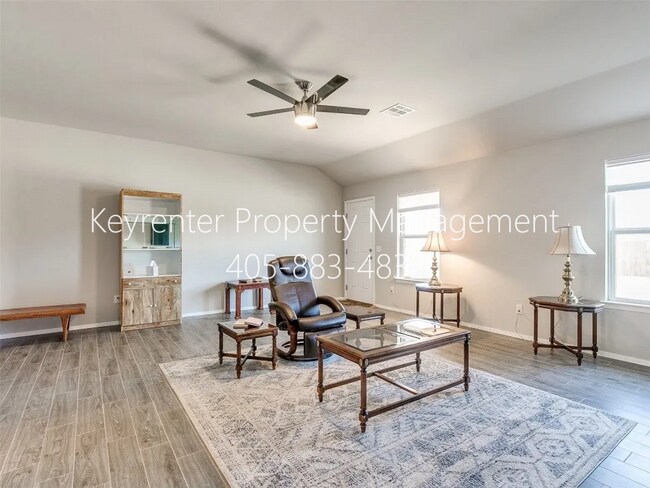 Photo - Modern Single Family Home in El Reno, OK!