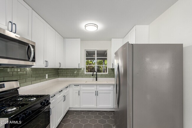 Photo - 1507 E Cedar St