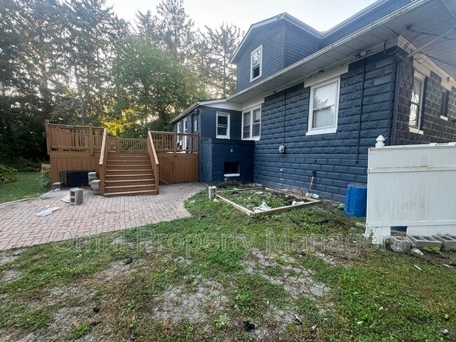 Photo - 8421 E 10 Mile Rd