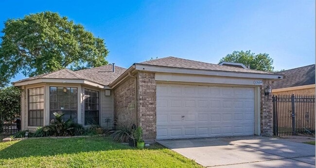Building Photo - 13559 Portobello Dr Rental