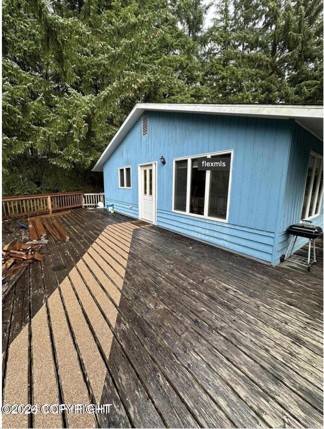Photo - 7922 N Tongass Hwy