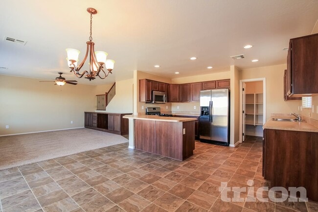 Photo - 29250 W Weldon Ave