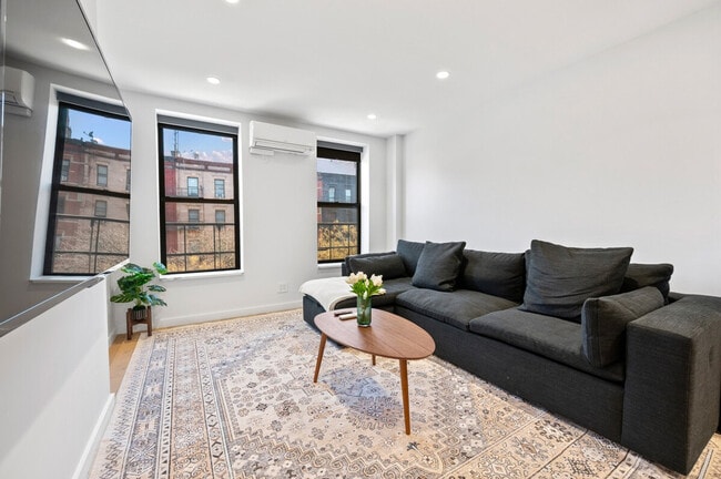 Photo - 472 Columbus Ave Unidad SI ID1388746P