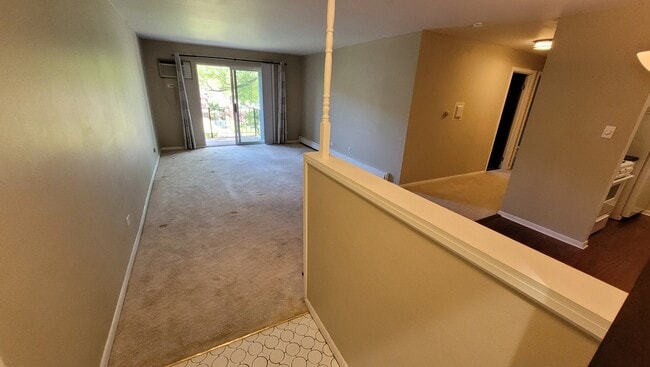 Photo - 580 Mesa Dr Unit 201