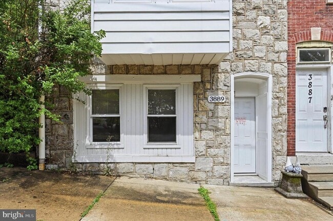 Photo - 3889 Manayunk Ave