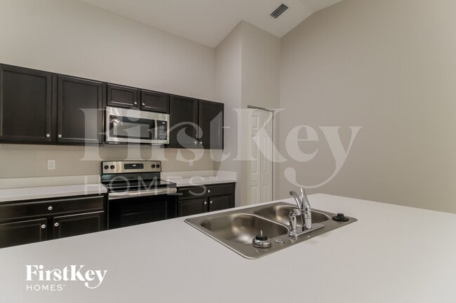 Photo - 1099 Braddock Ave SE