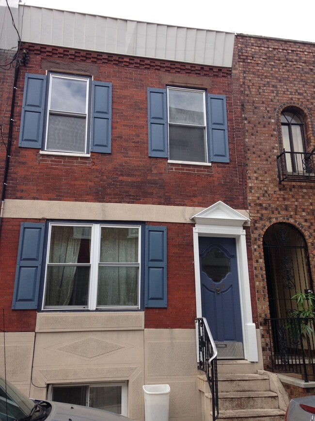 Front - 2110 S Carlisle St House