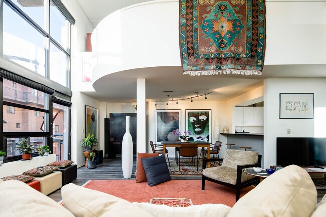 Photo - 930 Acoma St Unit 212