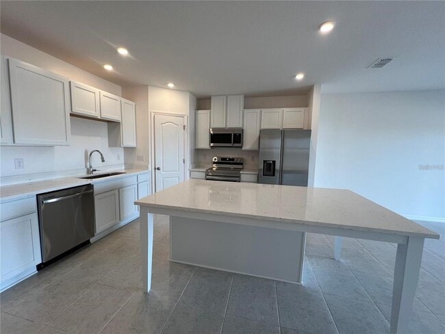 Photo - 32095 Pond Apple Bnd