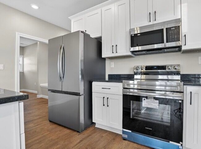 Photo - 104 Joiner Ave