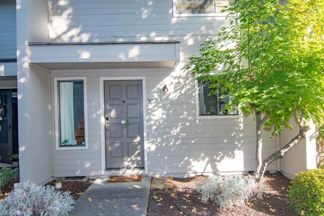 Photo - 1309 Maple Leaf Ct