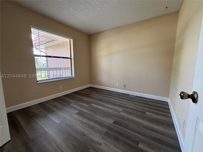 Photo - 21909 Lake Forest Cir Unit 205
